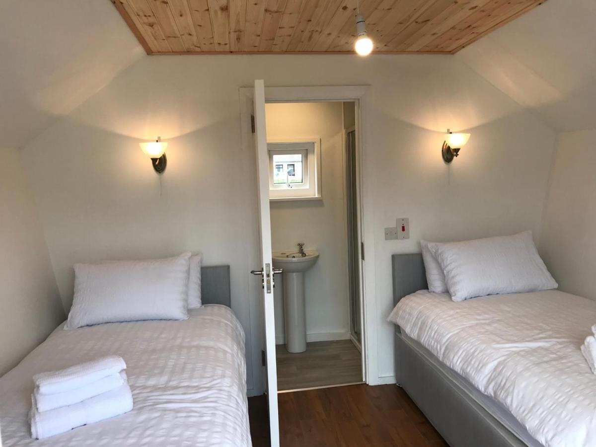 Teach Greannai Pod 2 Ensuite Cornboy Bagian luar foto